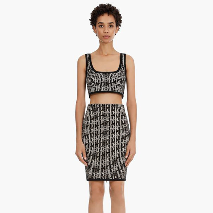 Dame Sæt bestående af Crop Top og tætsiddende Nederdel med grafisk mønster Stilla