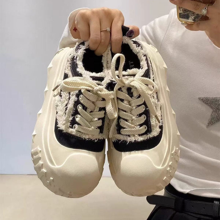 Dame platform-sneakers med iøjnefaldende design Stilla