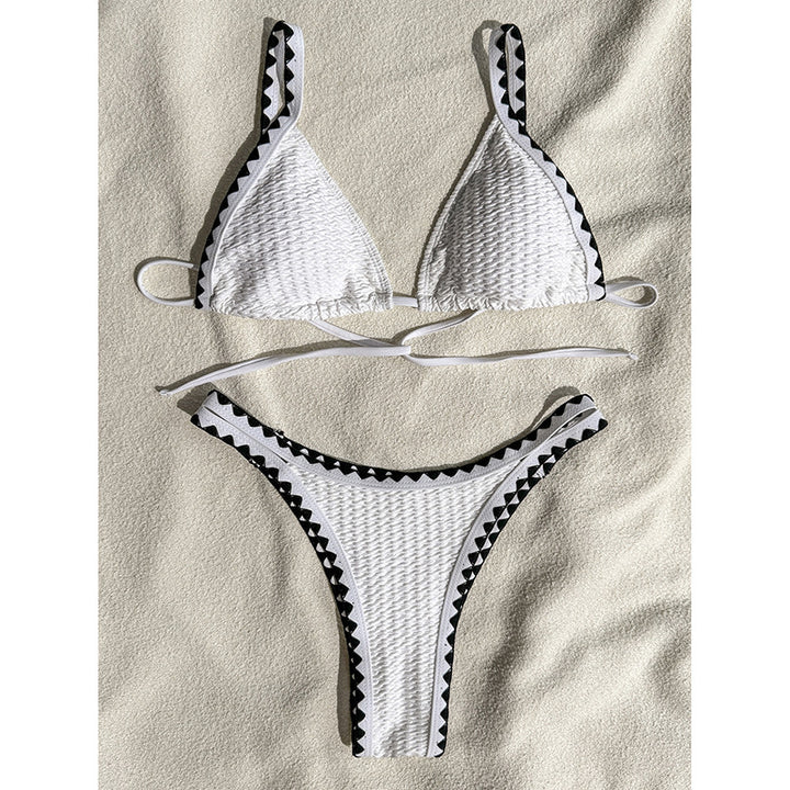 Dame triangel-bikini med raffinerede kontrastdetaljer Skovae