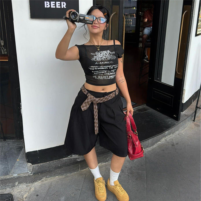 Dame afslappet T-shirt med kreativt logo Stilla