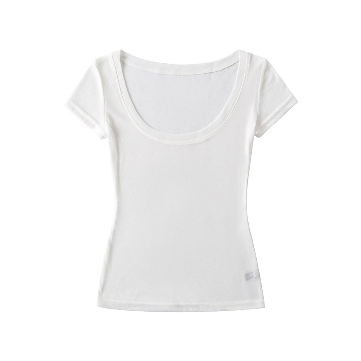 Dame Basic T-shirt med bred rund halsudskæring og tætsiddende snit Stilla