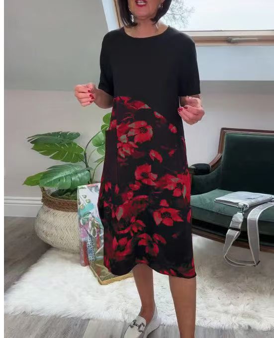 Damekjole med blomstret design Stilla
