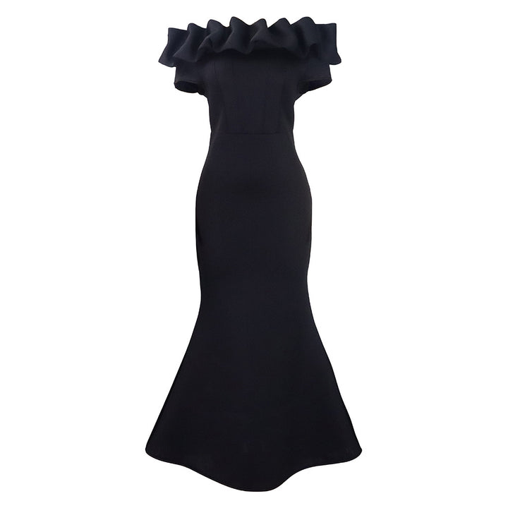 Dame Off-Shoulder Kjole med voluminøse Flæsedetaljer Stilla