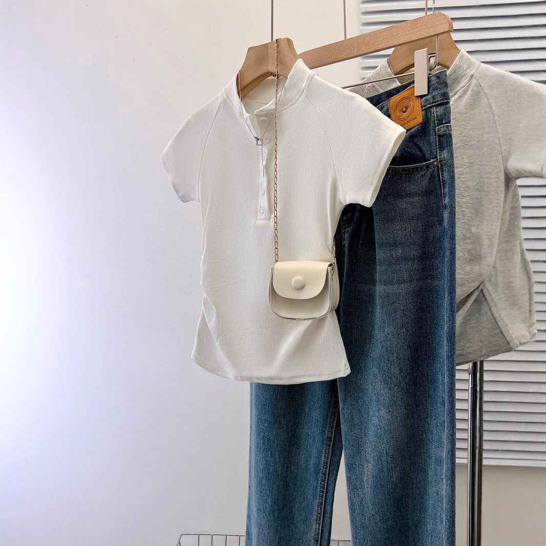 Femme Kortærmet Rynkning Henley Overdel med Knapdetalje Stilla