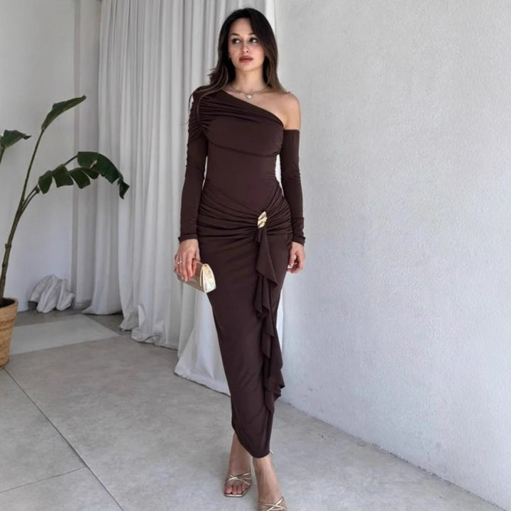 Dame elegant omslagkjole med asymmetrisk design og raffinerede draperinger Skovae