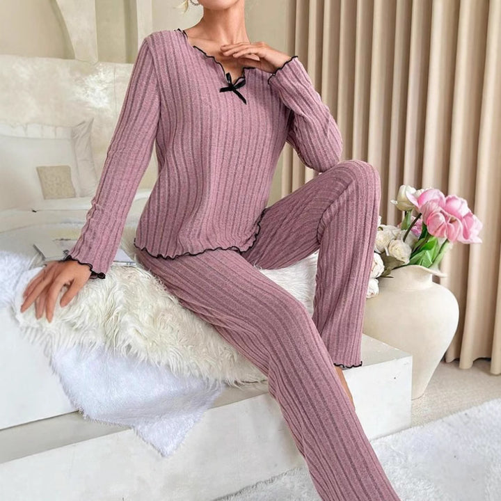 Dame pyjamas i elegant ribdesign Stilla
