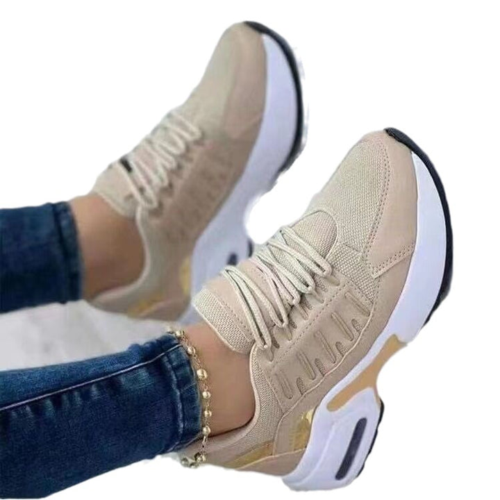 Dame Sporty Sneakers med åndbart mesh-overflade og stødabsorberende indersål Stilla