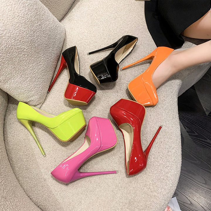 Dame Plateau-pumps med blankt overmateriale og højt stiletto-hæle Stilla