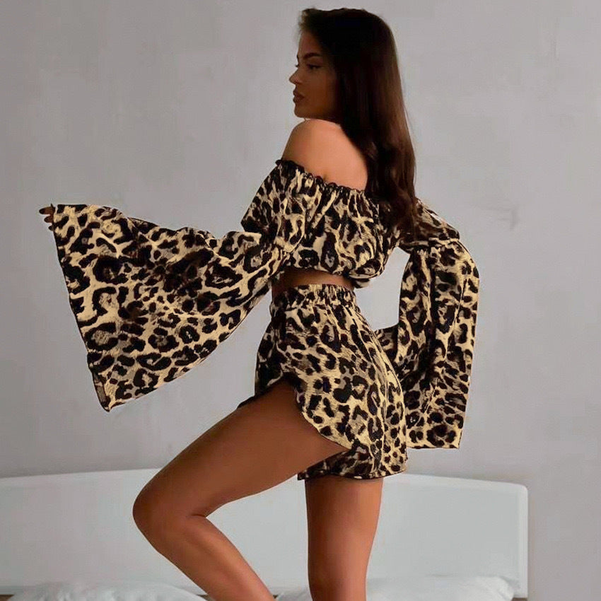 Dame Offshoulder Crop-Top med vidt ærme og leopardmønster Skovae