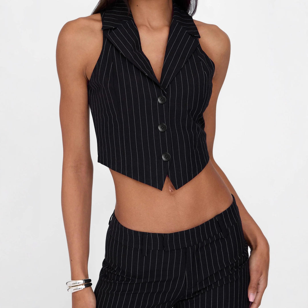 Damen ausgestelltes Bustier-Oberteil mit feinen Streifen und Knopfdetails Skovae
