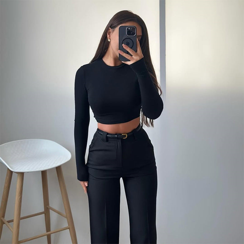 Dame sæt bestående af cropped top og løst snit bukser Stilla