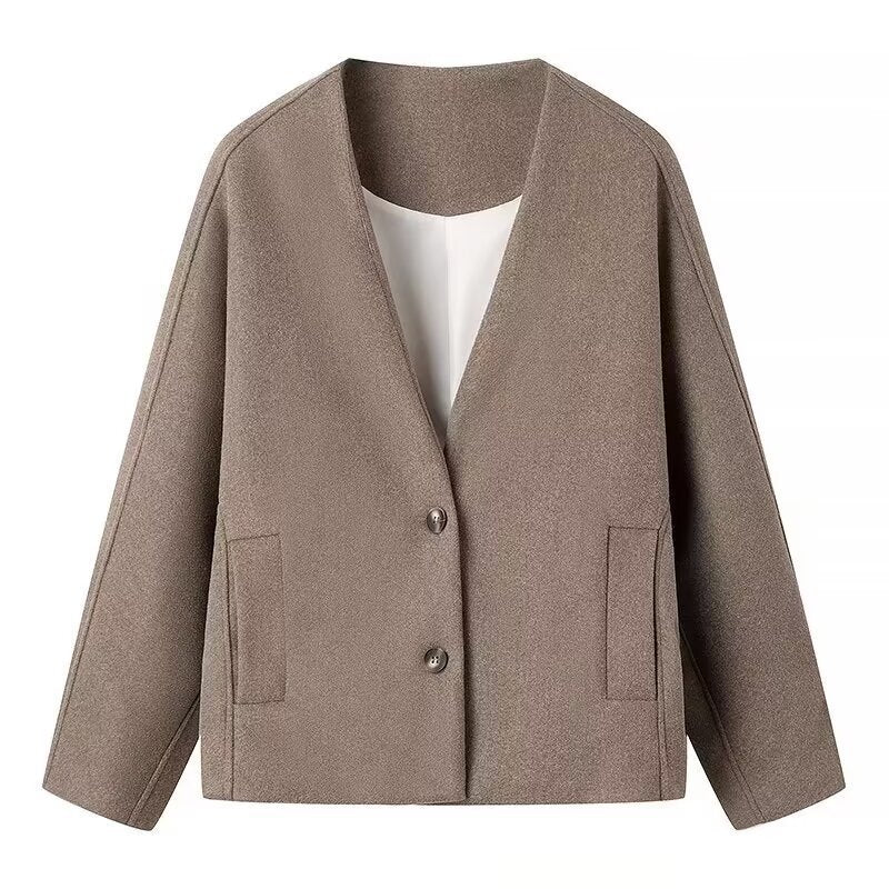 Dame Plus Size Blazer Jakke i Minimalistisk Design Stilla