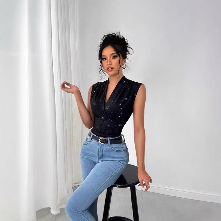 Dame Elegant top med omslagdesign og stjerne-look Stilla
