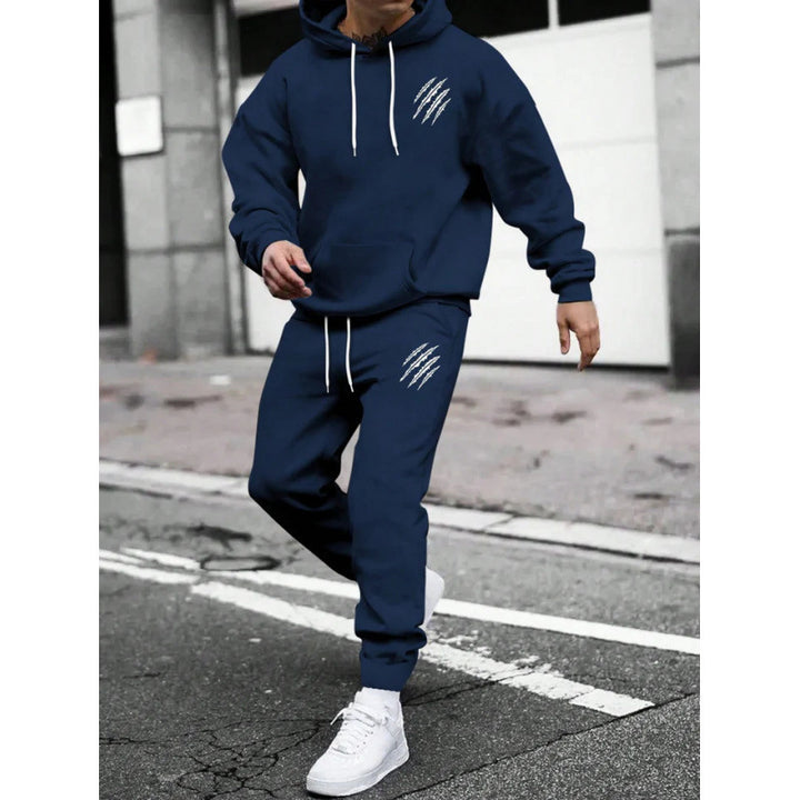 Herre tracksuit med moderne grafisk design og praktiske lommer Skovae