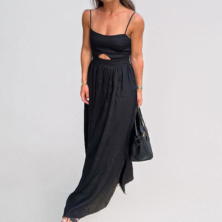 Dame Maxikjole med raffineret cut-out og elegant A-linje silhuet Stilla