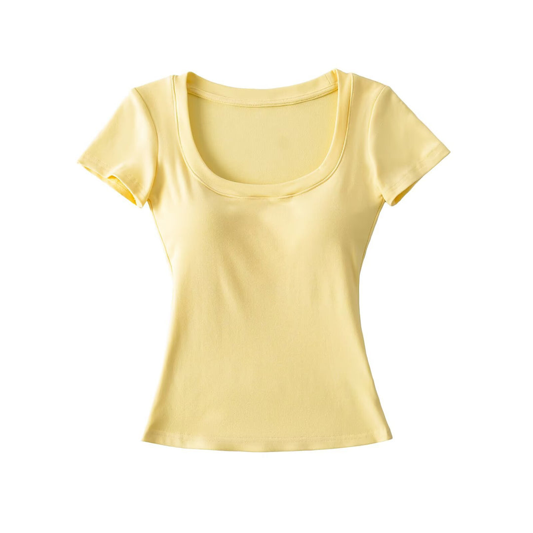 Dame figurtilpasset rundhals T-shirt lavet af kvalitetsbomuld Stilla
