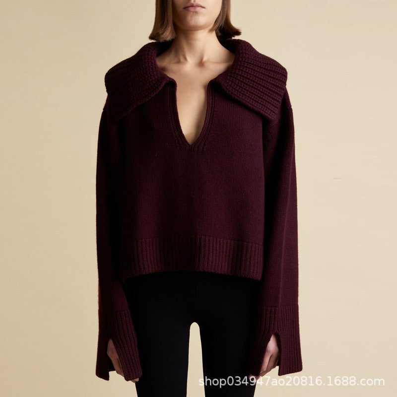 Dame elegant strikpullover med stilfuld V-hals og tidløst design Stilla
