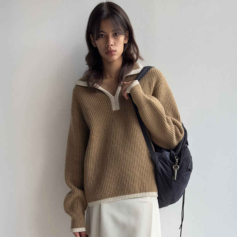Dame afslappet strikpullover med moderne polo-krave og elastisk manchet Stilla