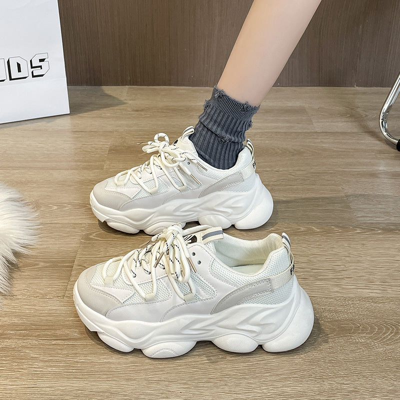 Dame Sporty Sneakers med stabiliserende sål og åndbare indsætnings Stilla