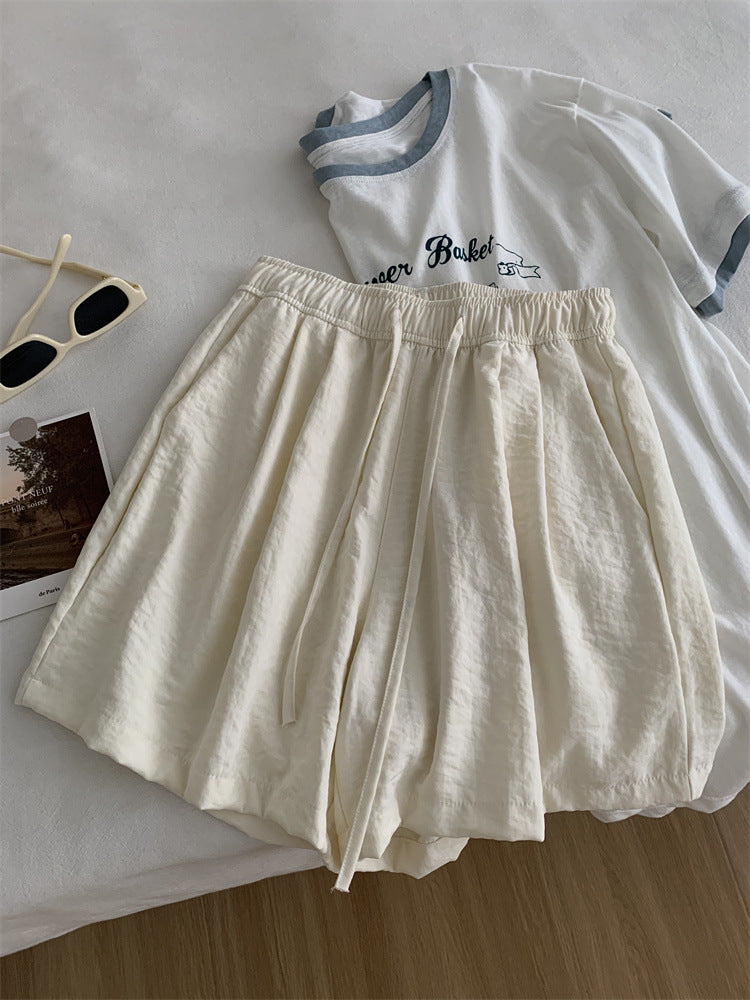 Femme Relaxed Fit Sommer Lounge Shorts med justerbar linning Stilla