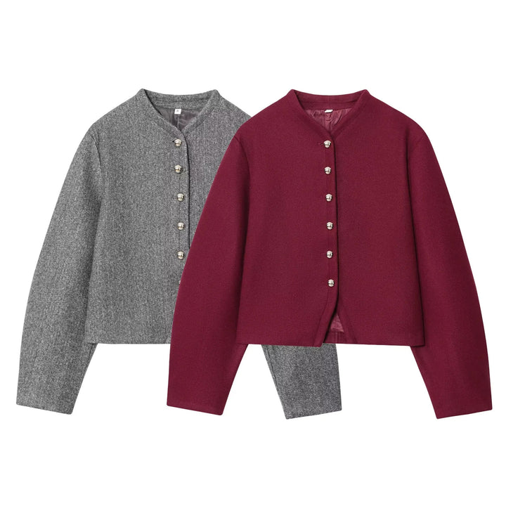 Kvindernes korte, elegante jakke lavet af fin uldblanding med glitrende knapper Stilla