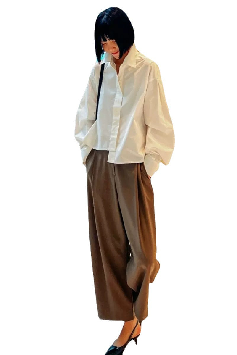 Dame Oversized Skjortebluse med innovativ snit og voluminøse ærmer Stilla
