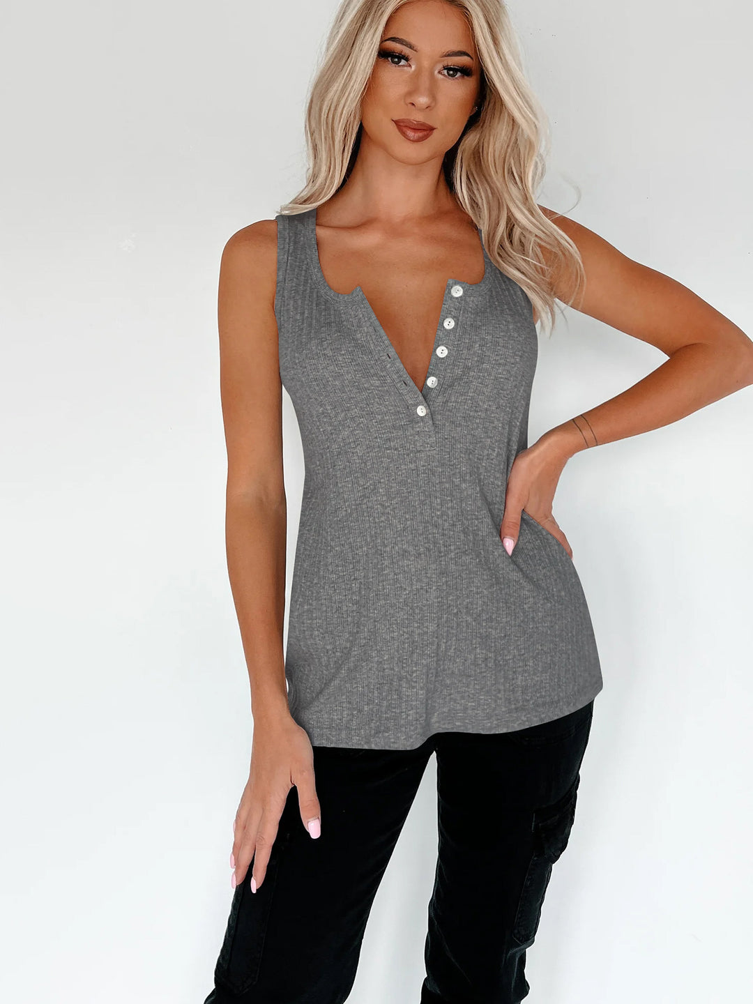Dame Ribb-Top med dekorative knapper Stilla