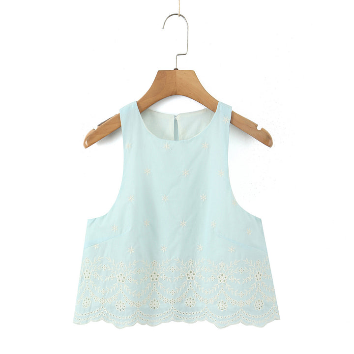 Dame spids top med florale broderier og udvidet kant Stilla