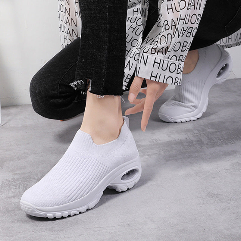 Damer Bekvemme Slip-On Løbesko med åndbart strikoverflade og elastisk sål Stilla
