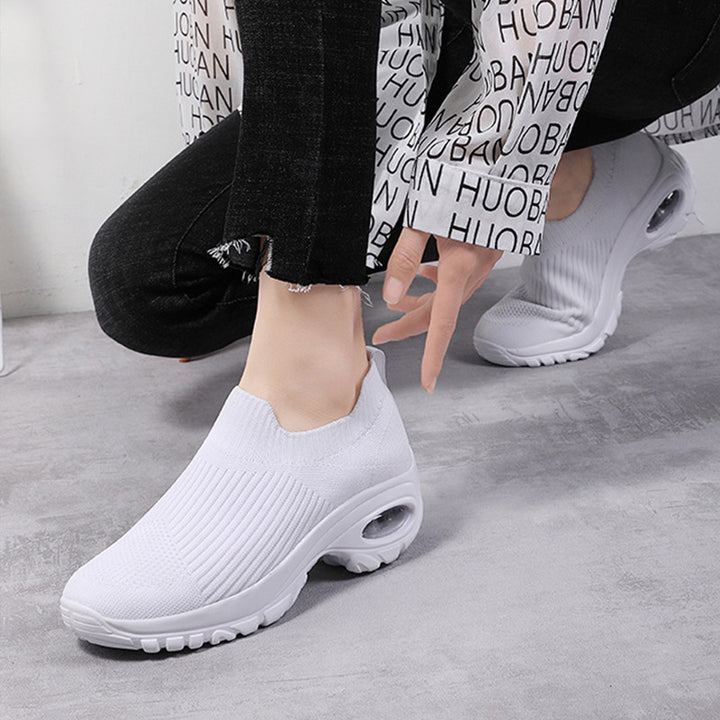Damer Bekvemme Slip-On Løbesko med åndbart strikoverflade og elastisk sål Stilla