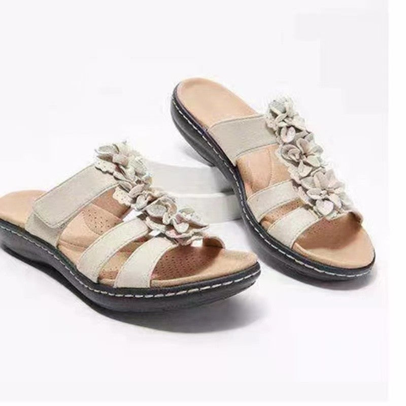 Dame komfortable tæer-sandalers med blomsterdekoration og anatomisk fodsengsdesign Stilla