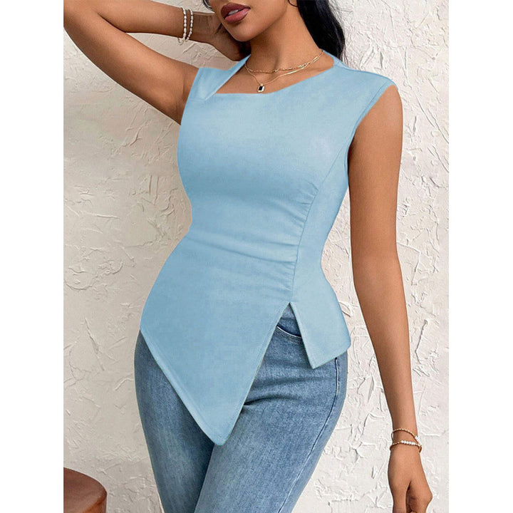 Damen Schnittiges Oberteil mit asymmetrischem Saum und figurbetontem Design Skovae
