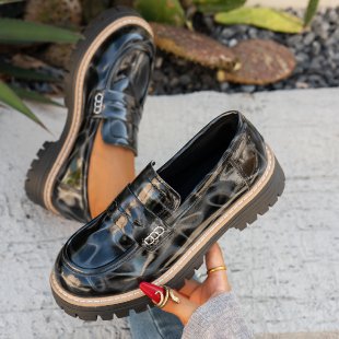Dames fashionable loafers med komfortabel platform og elegant sål Stilla
