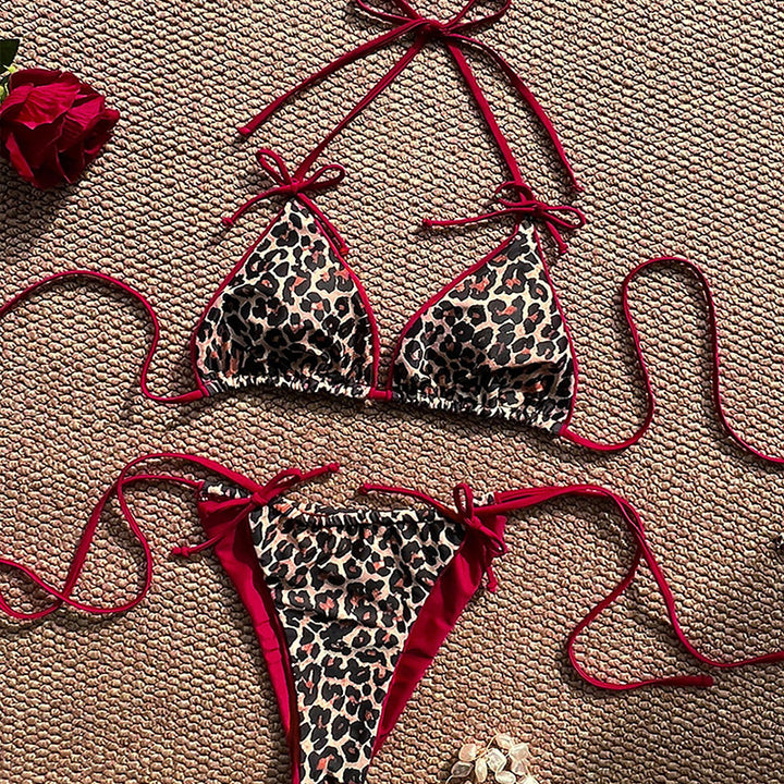 Dame triangel-bikini med leopardmønster og raffinerede snørredetaljer Skovae
