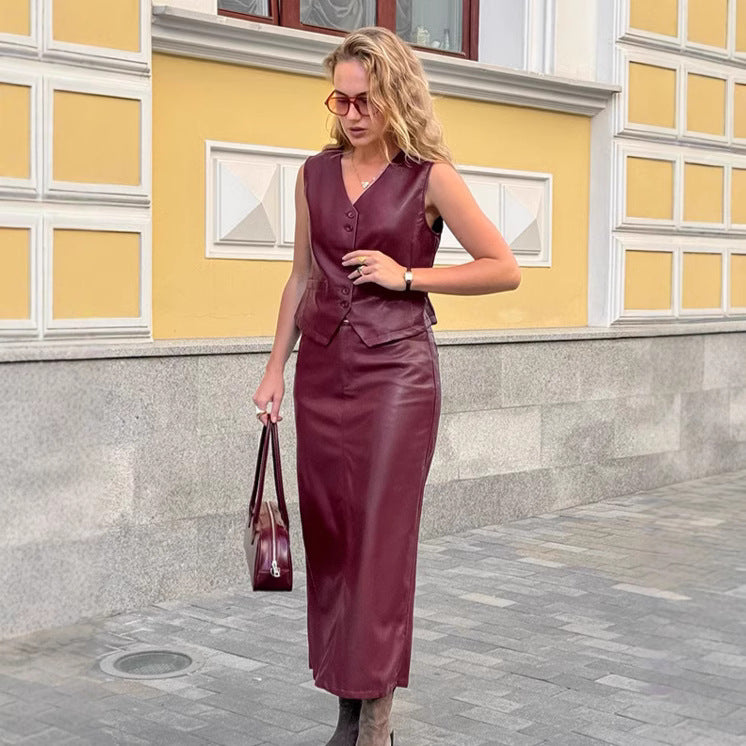 Dame forretnings-tøj sæt med figursyet vest og elegant blyantskirts-optik Stilla
