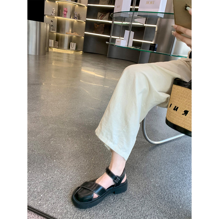 Dame Komfortable Sandaler med justerbar rem og skridsikker sål Stilla