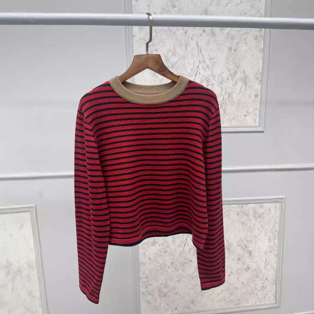 Dame Stribet Pullover med elegant Rundhalsudskæring og høj pasform Stilla