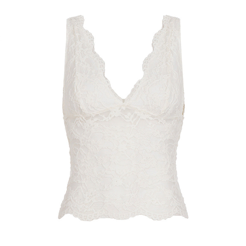 Dame Spids-Camisole med dyb V-halsudskæring og elegant blonde Skovae