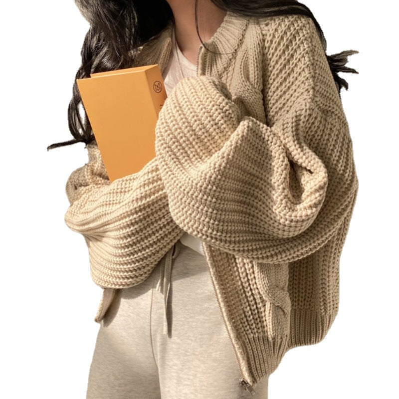 Kvindernes hyggelige cardigan med voluminøse ærmer og moderne design Stilla