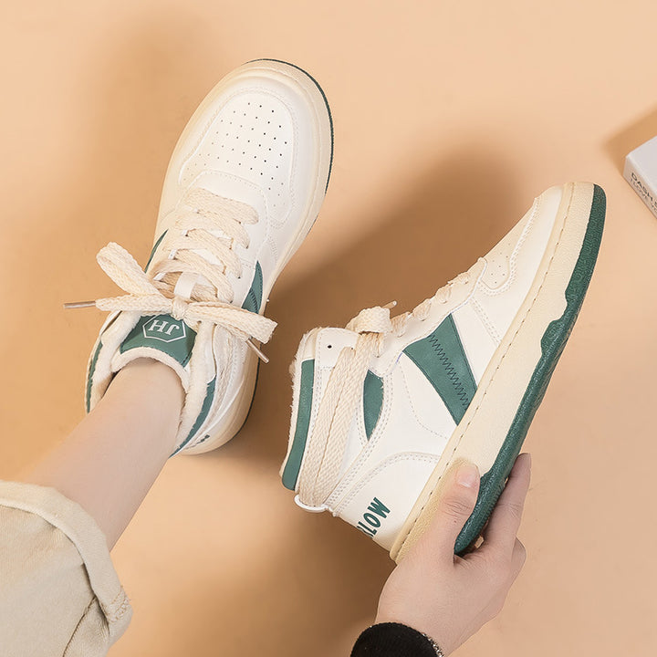 Dame højformat sneakers med åndbart overmateriale og piget design Stilla