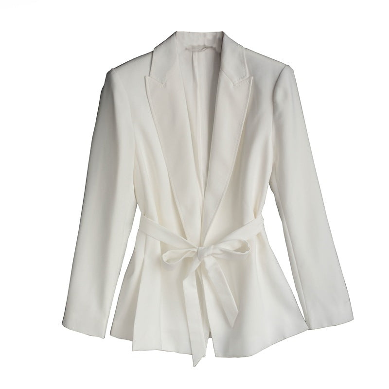 Dame elegante blazer med taljejusterbart bælte og moderne snit Stilla
