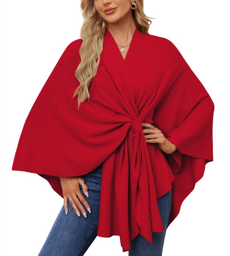 Dame elegant strikkeponcho med raffinerede draperinger og taljebælte Stilla