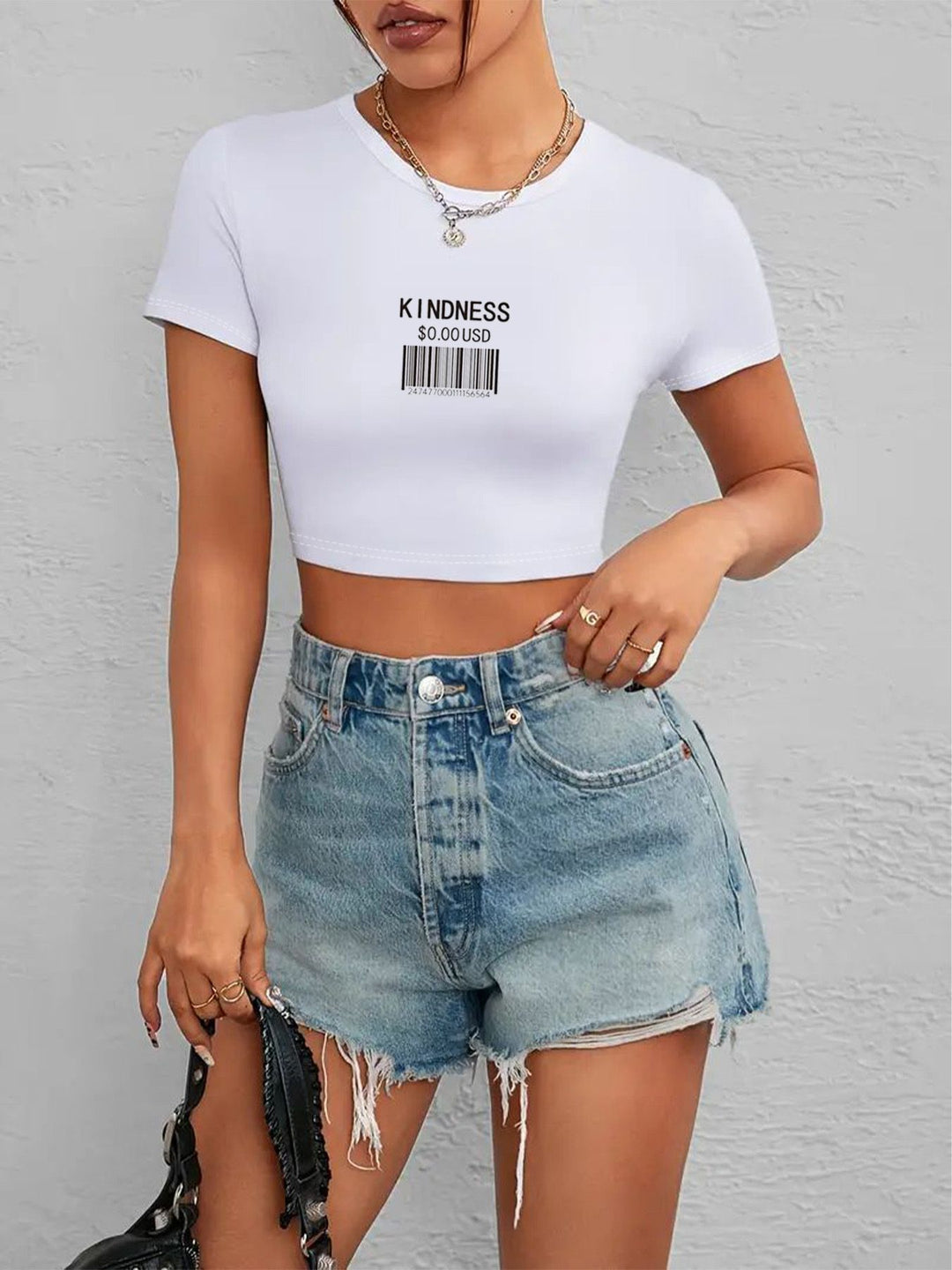 Dame Crop-T-Shirt med iøjnefaldende statement-print Skovae 1777452337