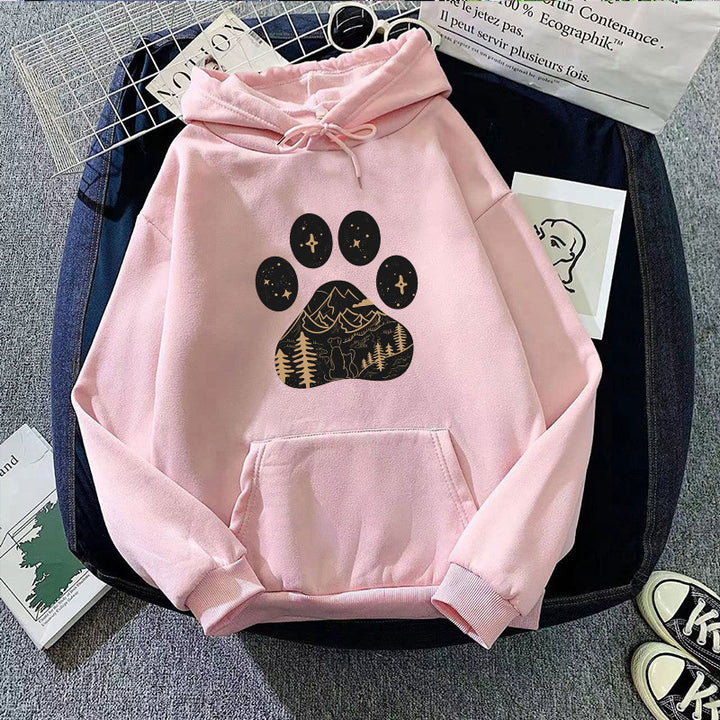 Dame hoodie med kreativ poteprint design og bjerglandskab Skovae