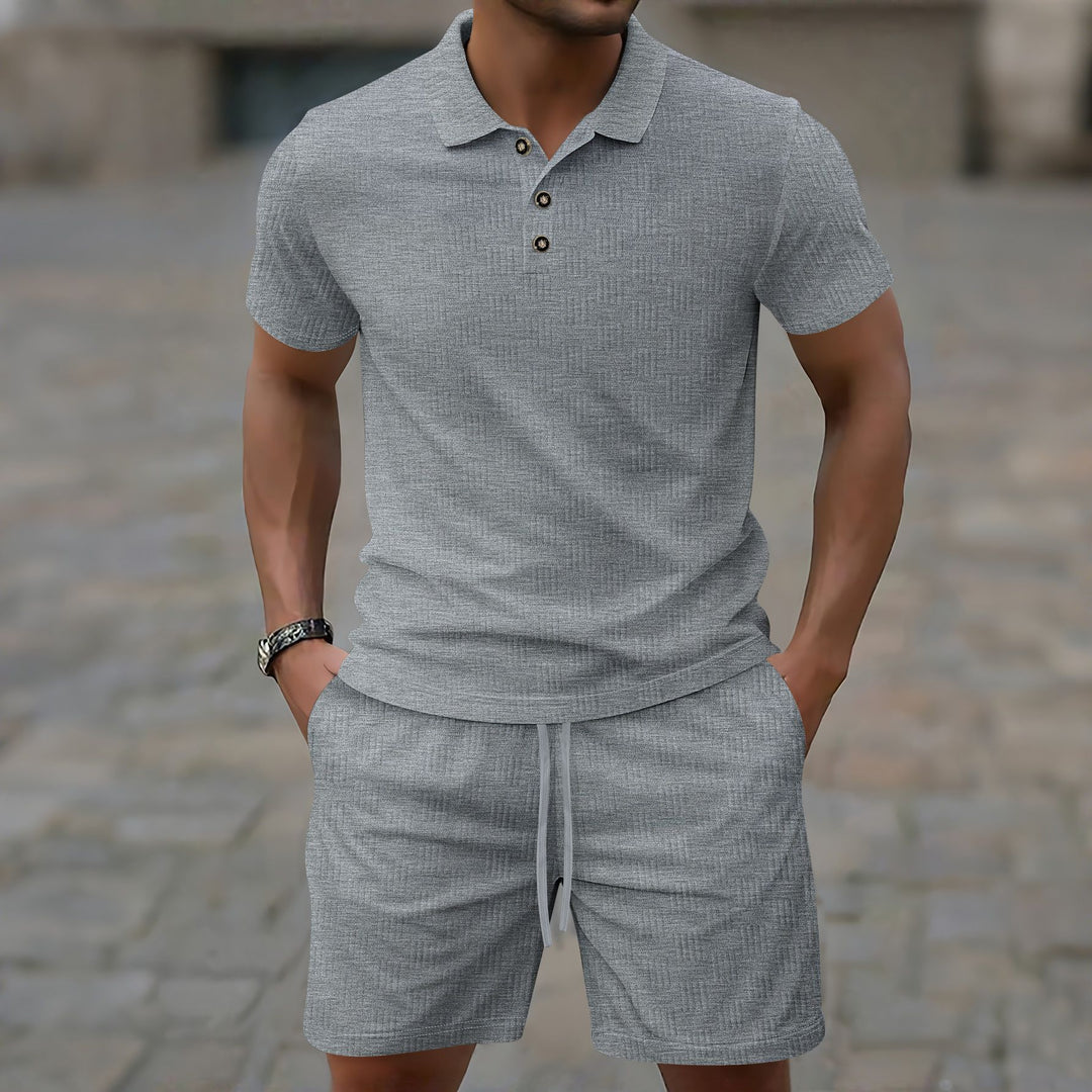 Herrer Sporty kortærmet T-shirt med struktureret design og elastiske fritidsbukser Stilla