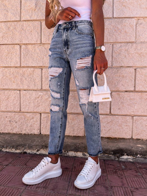 Dame Ripped Jeans i den trendy Skinny-snit med høj talje og afslappede distressed-detaljer Stilla