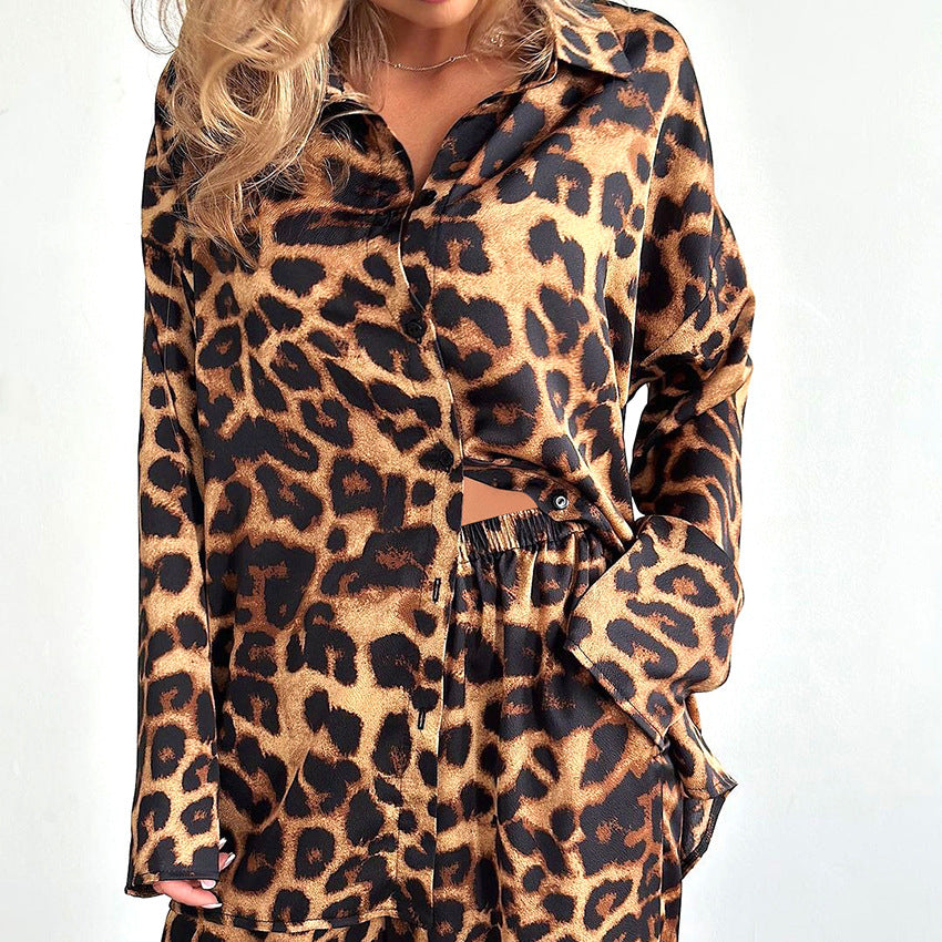 Dame Elegante Pyjamasæt med leopardmønster og komfortabel pasform Stilla