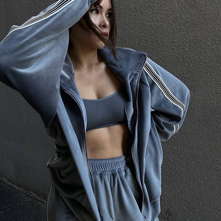 Kvinders sporty fleece loungewear sæt med praktiske lommer og høj krave Skovae