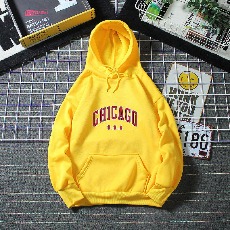 Dame hoodie med urban Chicago print Skovae