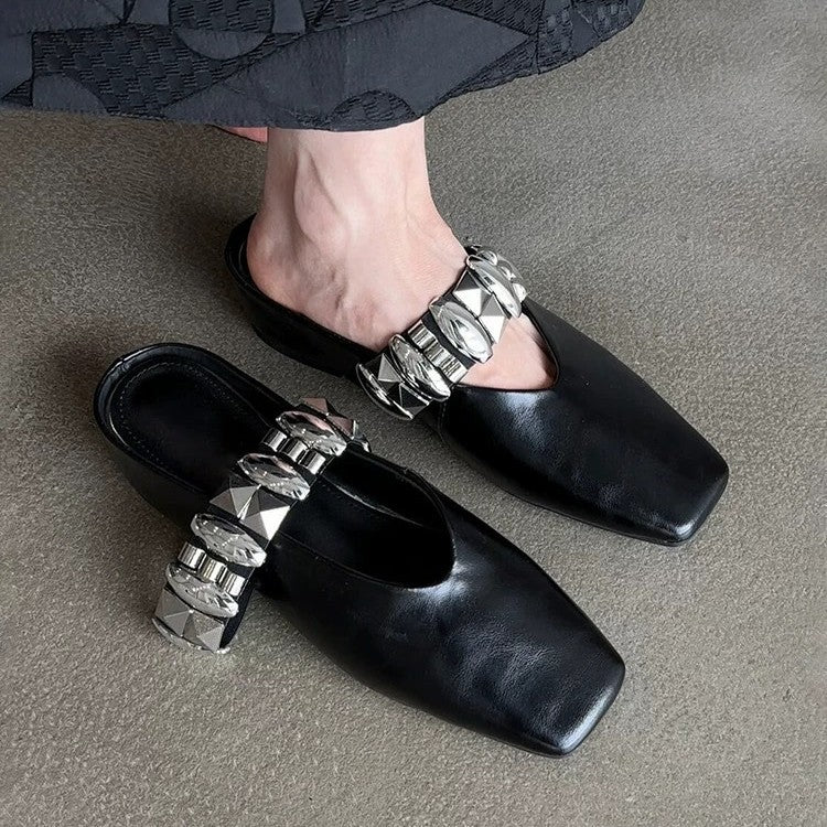 Dame Elegant Slingback-Pantolette med fashionabel metalakcenter Stilla